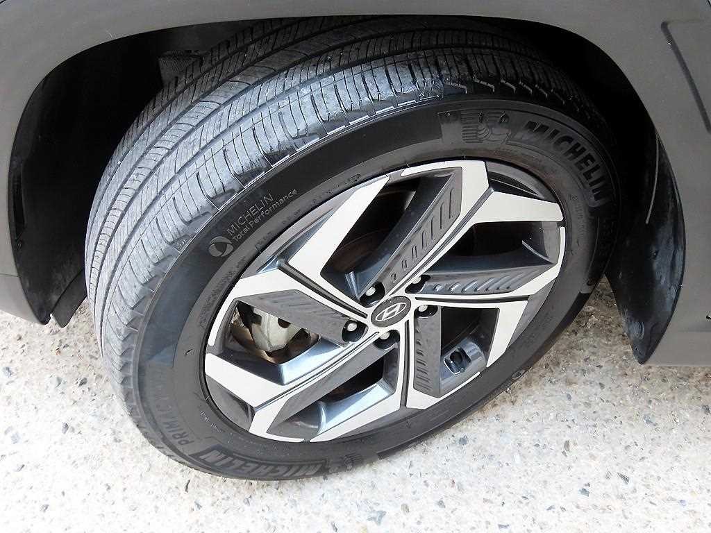 현대 투싼 투싼 (NX4) 가솔린 1.6 터보 2WD 인스퍼레이션 이미지 20