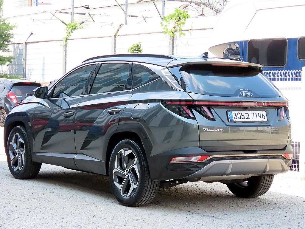 현대 투싼 투싼 (NX4) 가솔린 1.6 터보 2WD 인스퍼레이션 이미지 3