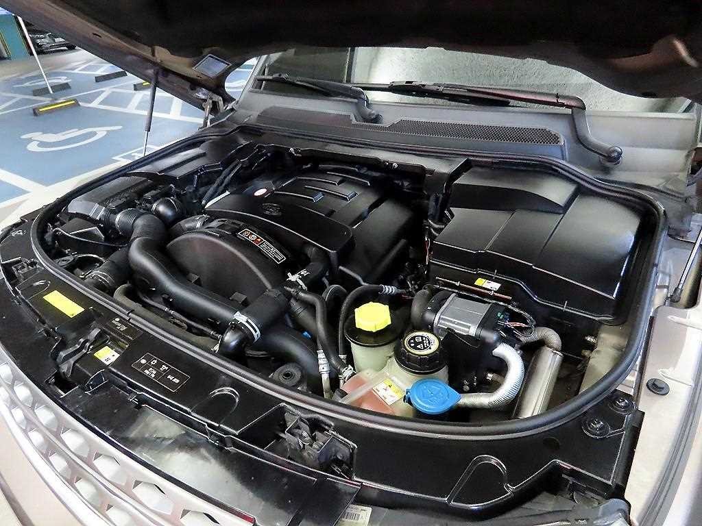 랜드로버 디스커버리 디스커버리4 3.0 SDV6 SE 이미지 19