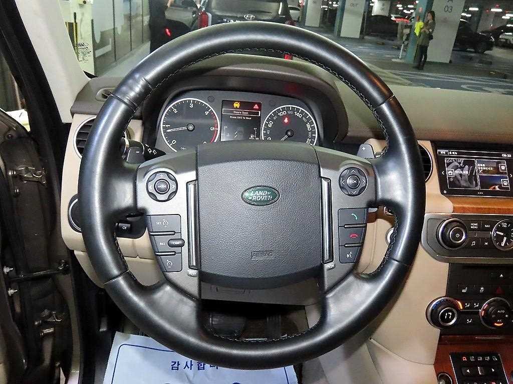 랜드로버 디스커버리 디스커버리4 3.0 SDV6 SE 이미지 8