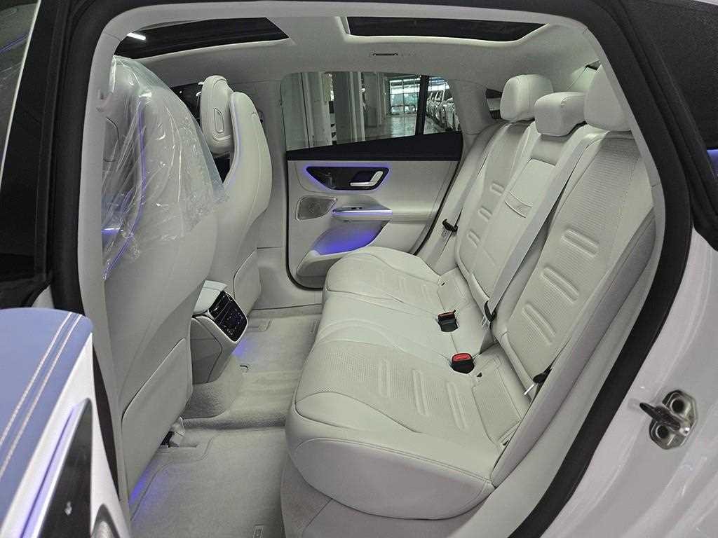 벤츠 EQE EQE V295 EQE 53 AMG 4MATIC+ 이미지 6
