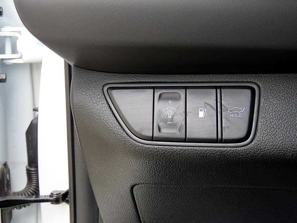 제네시스 G70 더 뉴 G70 가솔린 2.0T 2WD 이미지 12