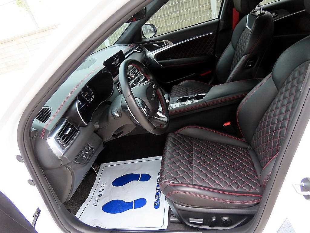 제네시스 G70 더 뉴 G70 가솔린 2.0T 2WD 이미지 5