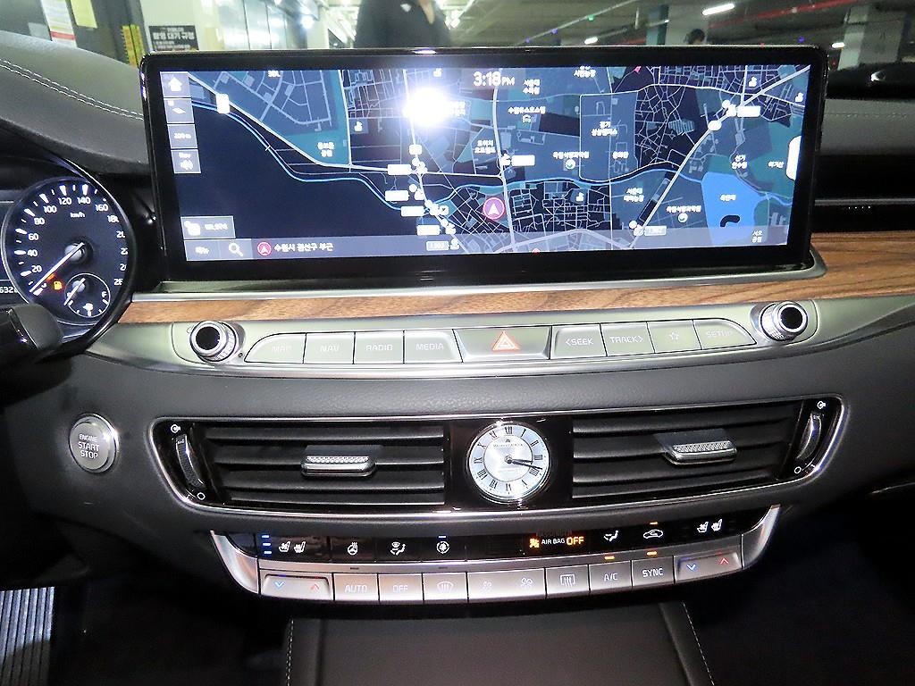 기아 K9 더 뉴 K9 2세대 3.3 T-GDI AWD 플래티넘 이미지 11
