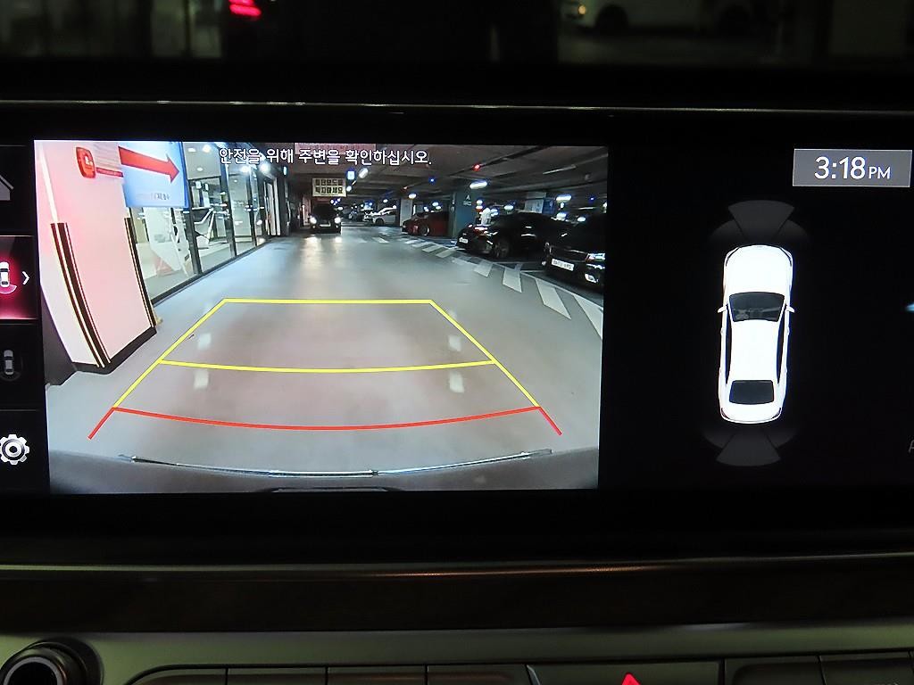 기아 K9 더 뉴 K9 2세대 3.3 T-GDI AWD 플래티넘 이미지 16
