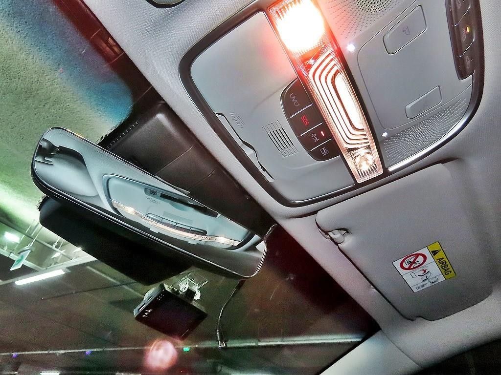 기아 K9 더 뉴 K9 2세대 3.3 T-GDI AWD 플래티넘 이미지 17