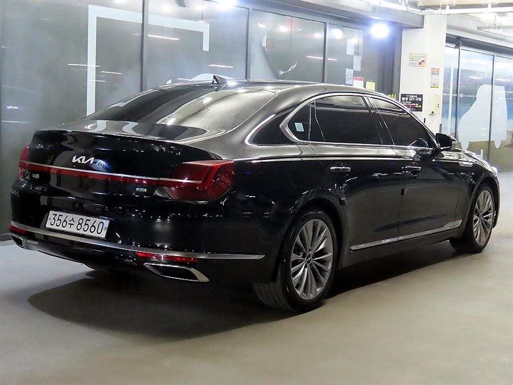 기아 K9 더 뉴 K9 2세대 3.3 T-GDI AWD 플래티넘 이미지 4