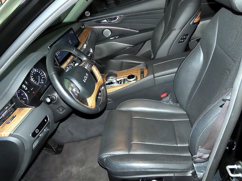 기아 K9 더 뉴 K9 2세대 3.3 T-GDI AWD 플래티넘 이미지 6