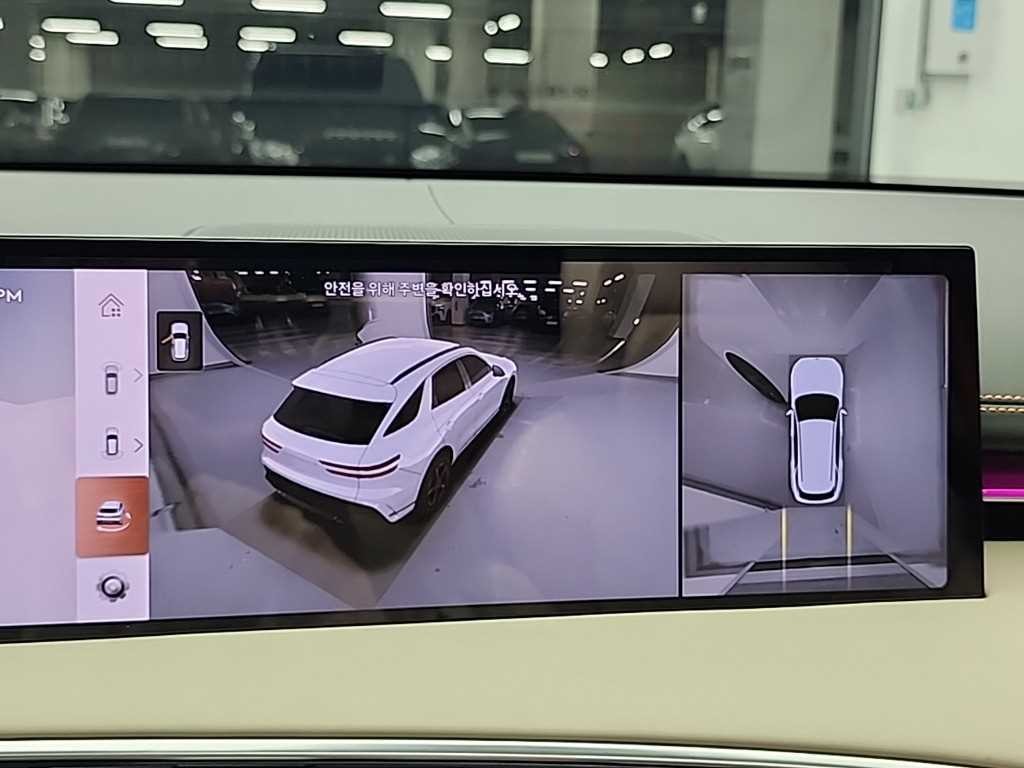 제네시스 GV70 2.5T 가솔린 AWD 스포츠 이미지 17