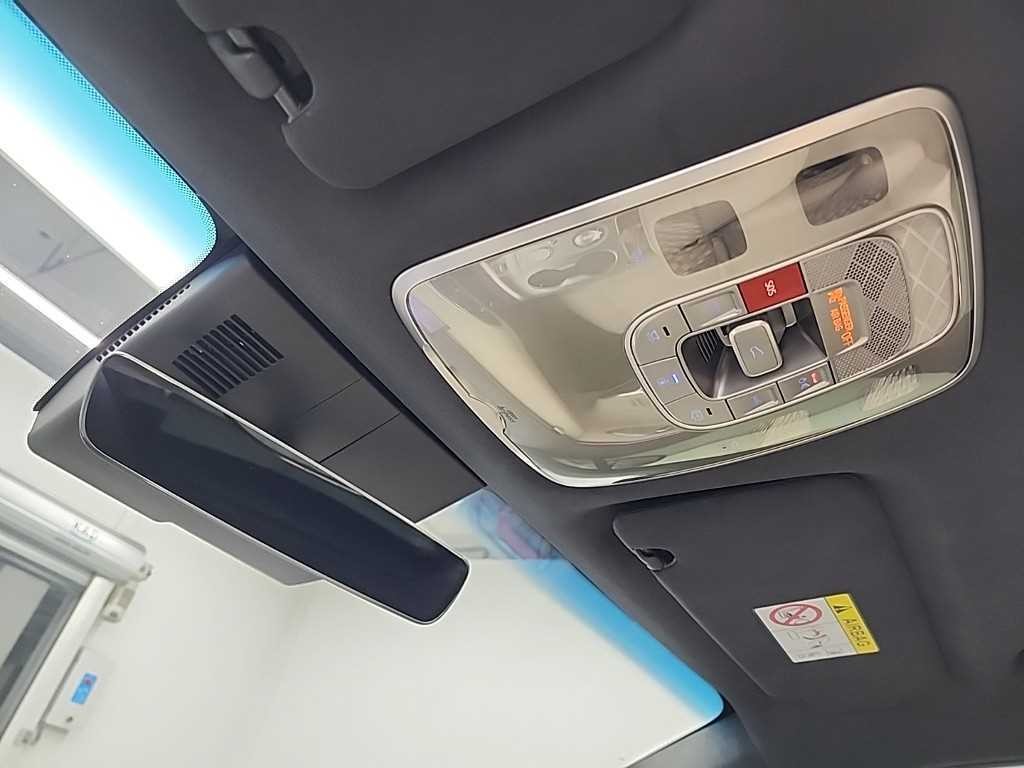 제네시스 GV70 2.5T 가솔린 AWD 스포츠 이미지 18