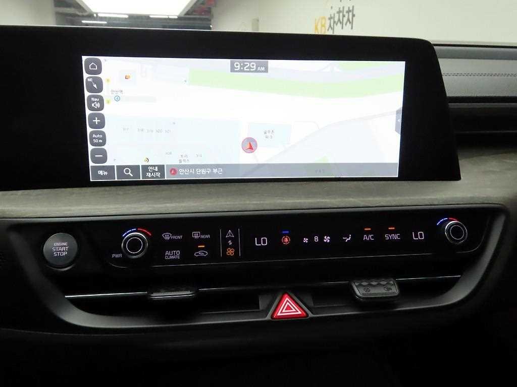 기아 K8 2.5 2WD 노블레스 이미지 9