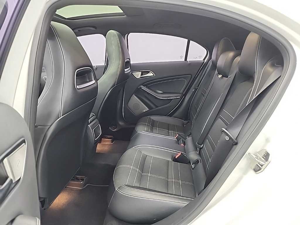 벤츠 A 클래스 A클래스 W176 A200 CDI 나이트 이미지 12