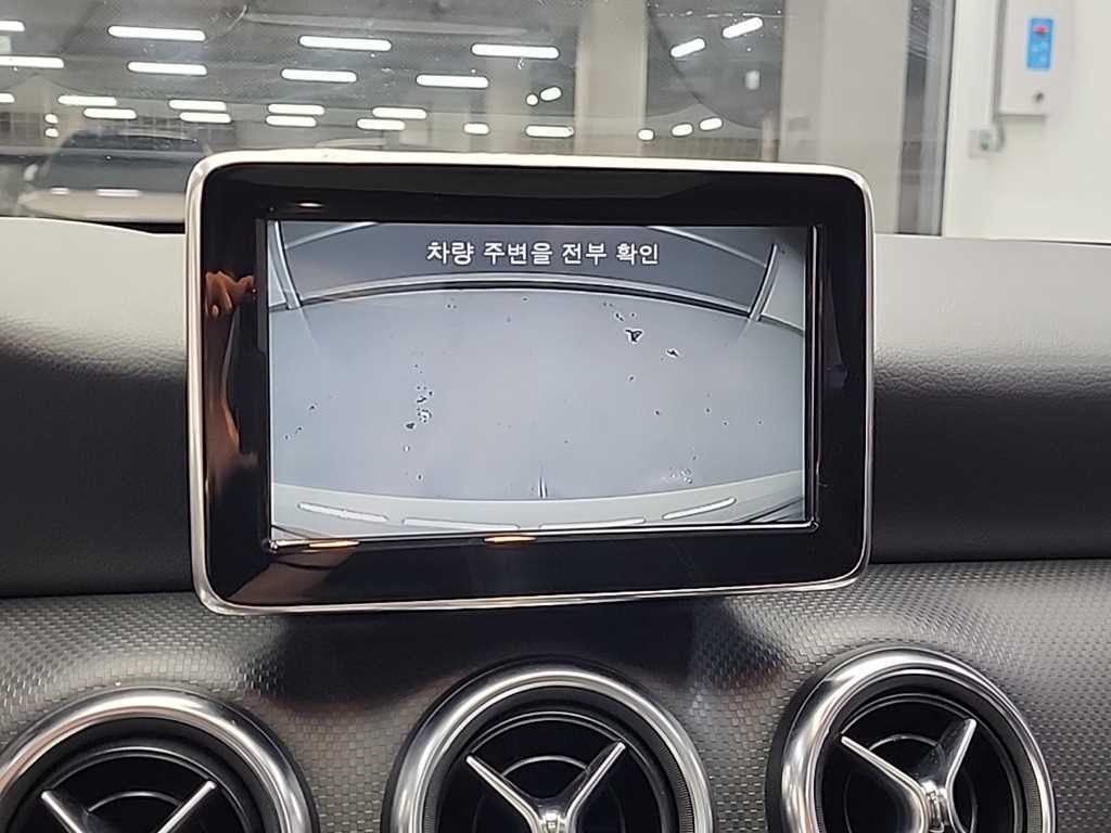 벤츠 A 클래스 A클래스 W176 A200 CDI 나이트 이미지 15