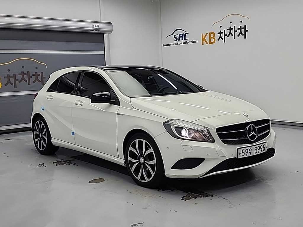 벤츠 A 클래스 A클래스 W176 A200 CDI 나이트 이미지 4