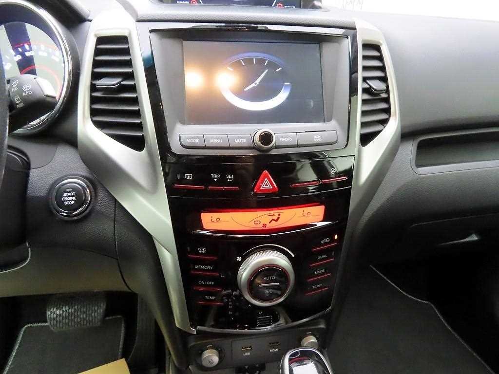 KG모빌리티(쌍용) 티볼리 가솔린 2WD 1.6 VX 이미지 9