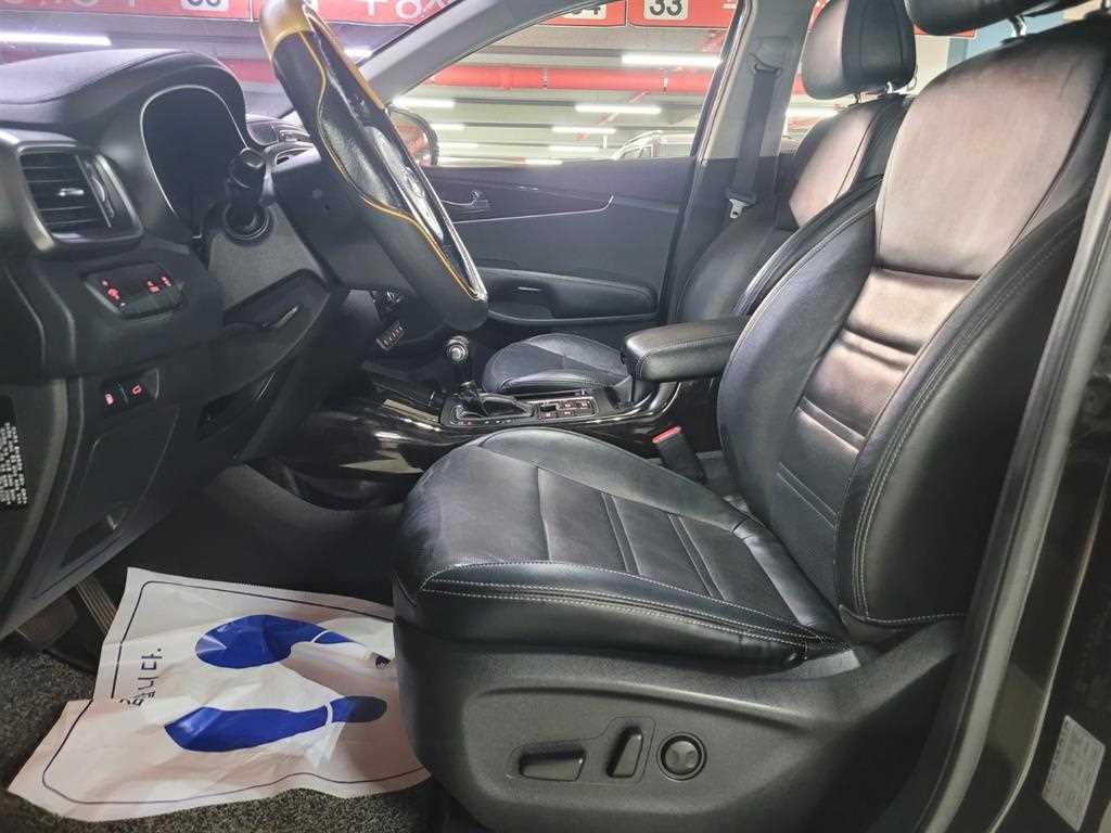 기아 쏘렌토 올 뉴 쏘렌토 디젤 2WD 2.0 노블레스 스페셜 이미지 7
