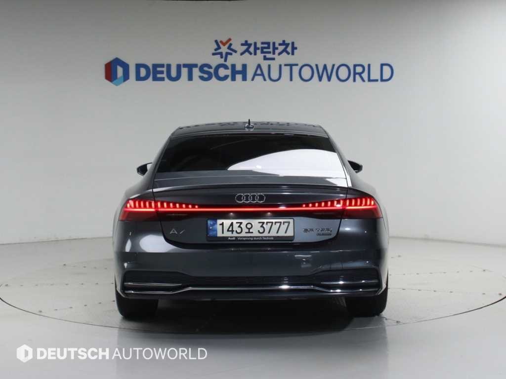 아우디 A7 A7 (4K) 55 TFSI 콰트로 프리미엄 이미지 4