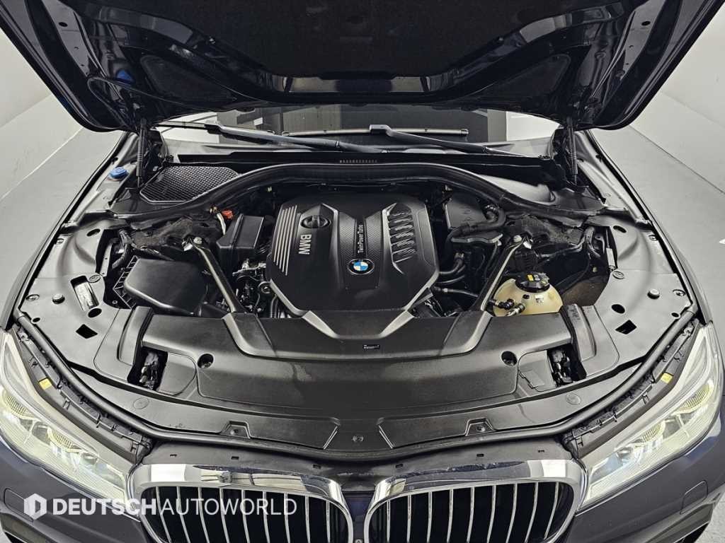 BMW 7시리즈 7시리즈 (G11) 740Ld xDrive M 스포츠 이미지 7