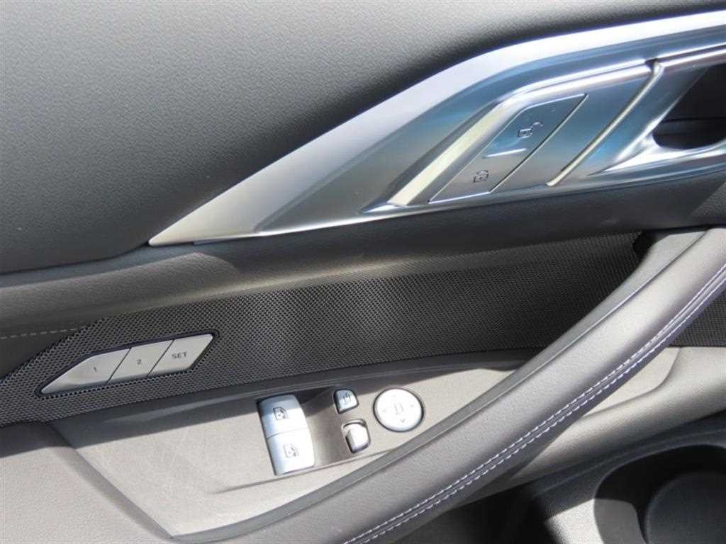 BMW 4시리즈 M4 (G82) 컴패티션 M xDrive 이미지 12