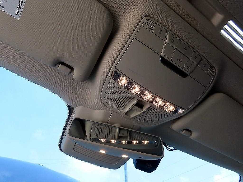 벤츠 E 클래스 E-클래스 W213 E300 아방가르드 이미지 15