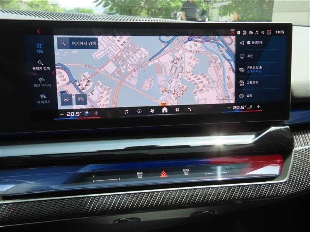 BMW 5시리즈 M5 7세대 4.4 투어링 이미지 7