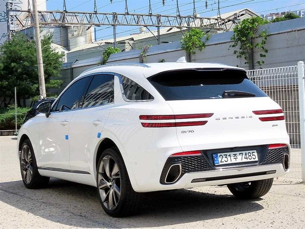 제네시스 GV70 2.5T 가솔린 AWD 이미지 3