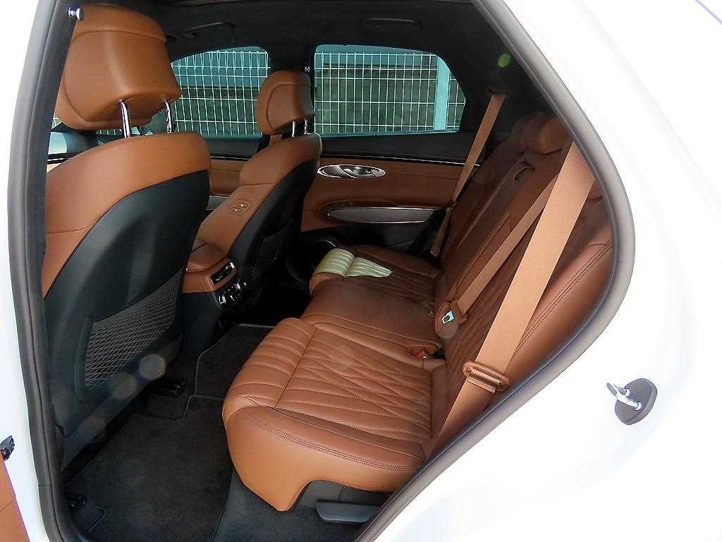 제네시스 GV70 2.5T 가솔린 AWD 이미지 6