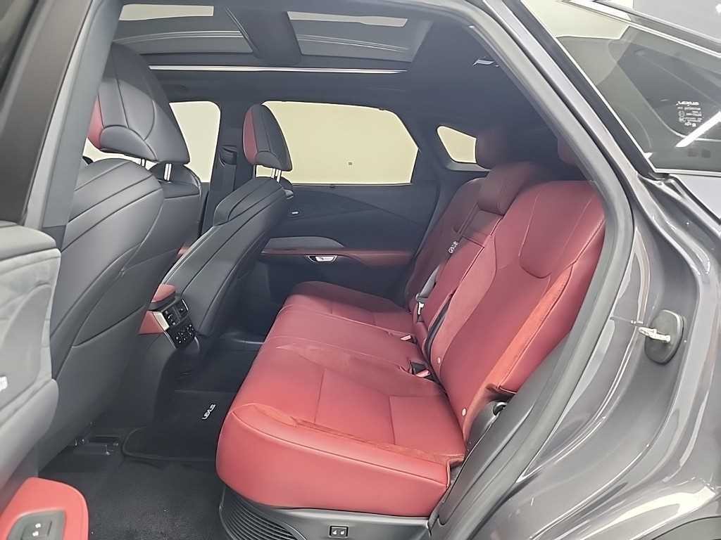 렉서스 RX RX 500h(5세대) F-Sport 이미지 12