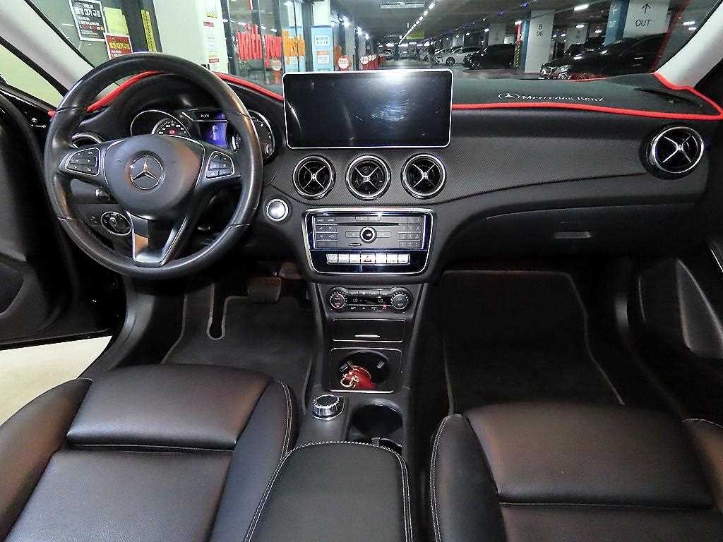 벤츠 GLA 클래스 GLA클래스 X156 GLA220 이미지 10