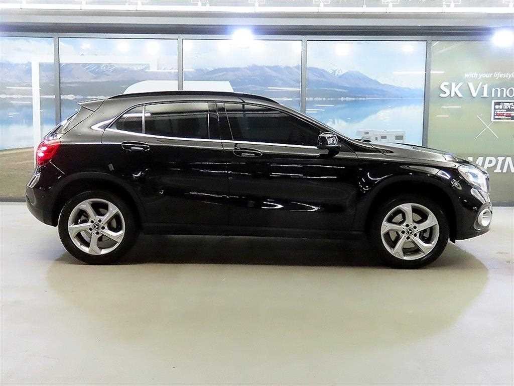 벤츠 GLA 클래스 GLA클래스 X156 GLA220 이미지 3