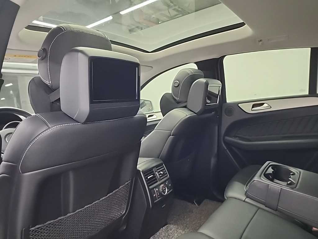 벤츠 GLE 클래스 GLE 클래스 W166 GLE 350 d 4MATIC 쿠페 이미지 14