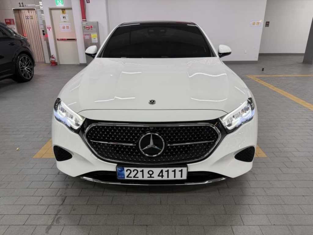 벤츠 E 클래스 E-클래스 W214 E200 아방가르드 이미지 1