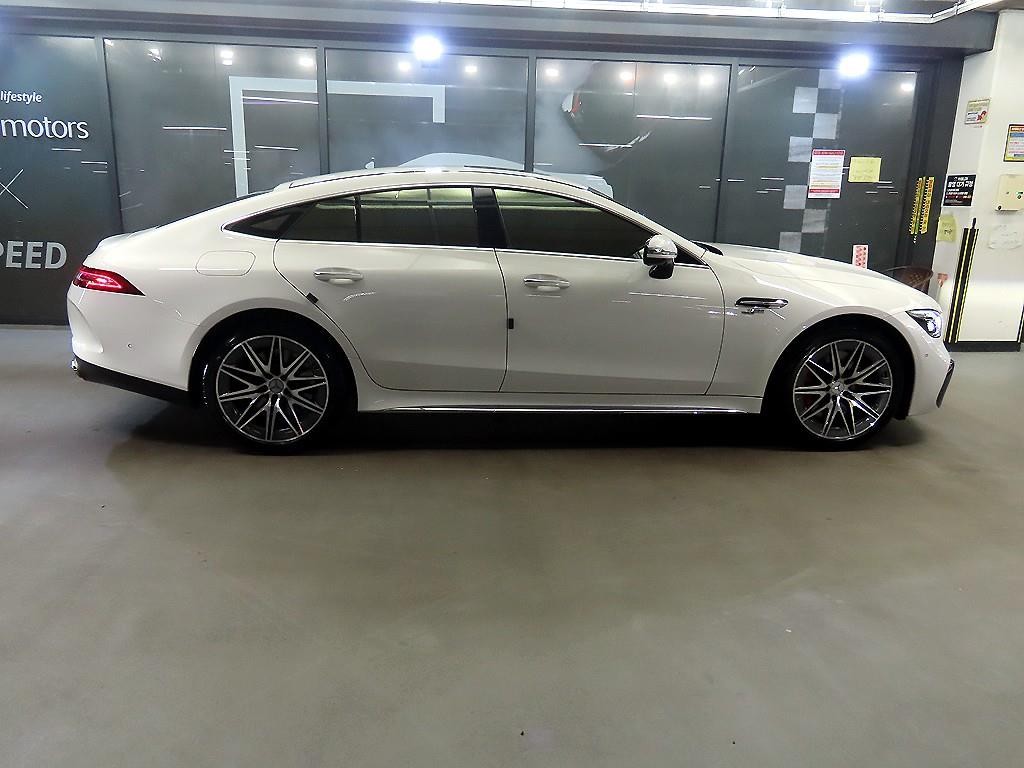 벤츠 AMG GT 4도어 43 4MATIC+ 기본형 이미지 3