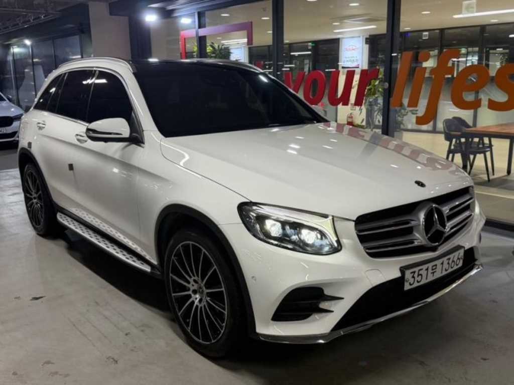 벤츠 GLC 클래스 GLC클래스 X253 GLC 300 4MATIC 이미지 2