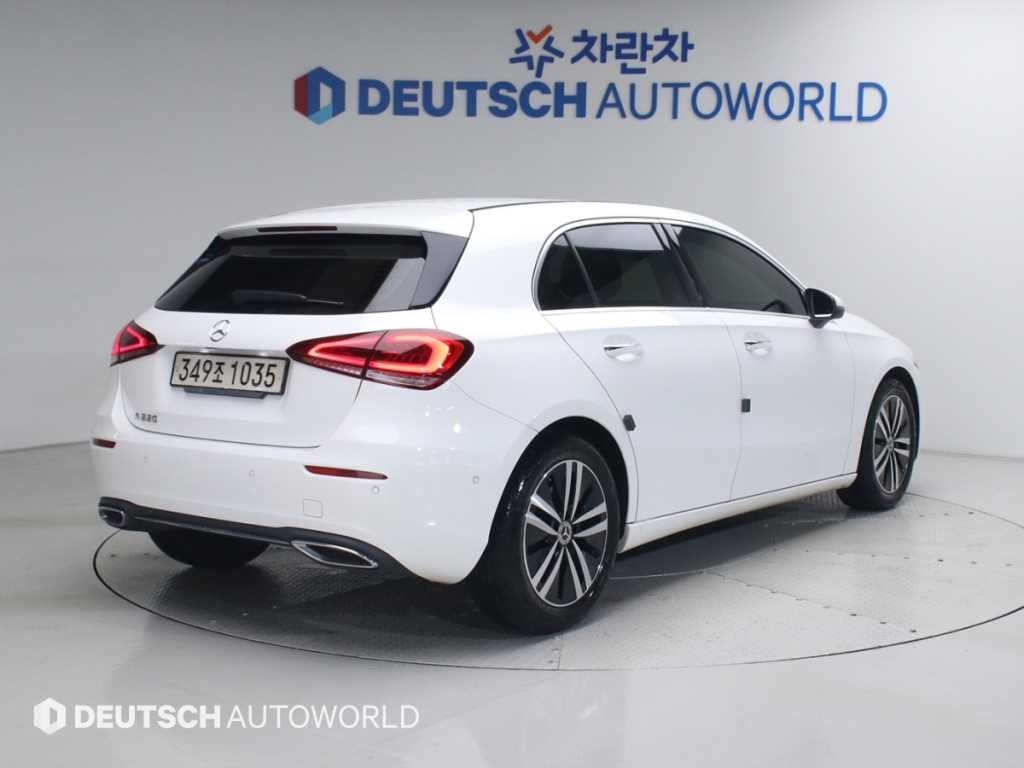 벤츠 A 클래스 A클래스 W177 A200 해치백 이미지 2