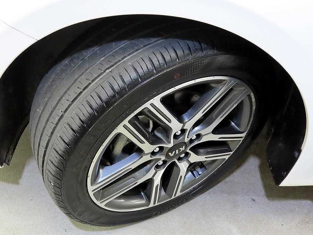 기아 K3 올뉴 K3 1.6 트렌디 이미지 18