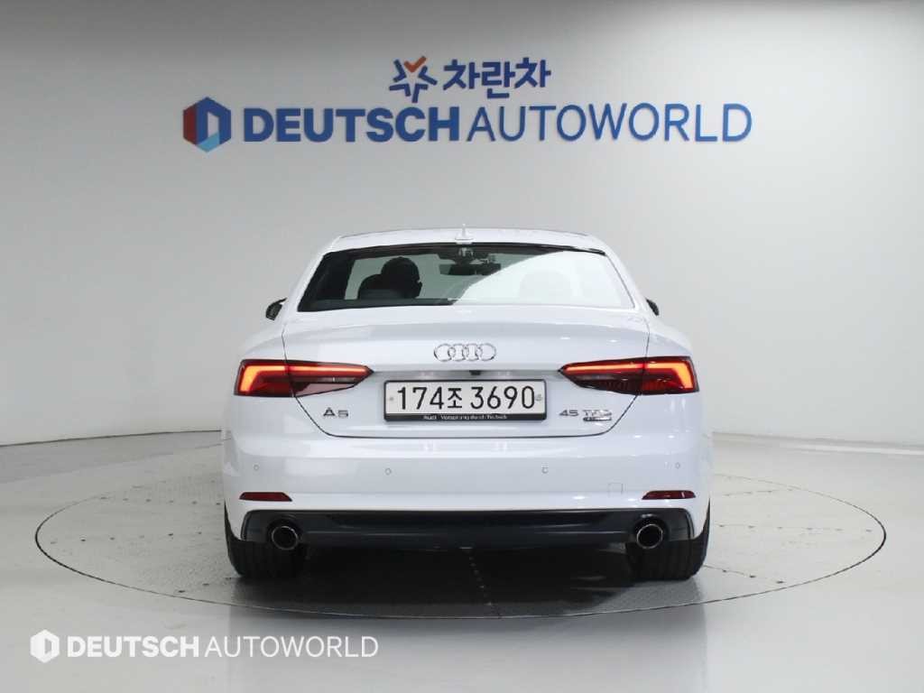 아우디 A5 A5 (F5) 45 TFSI 콰트로 쿠페 이미지 4