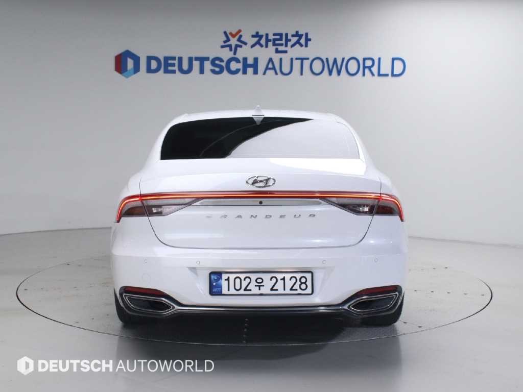 현대 그랜저 더 뉴 그랜저 IG 2.5 프리미엄 초이스 이미지 4