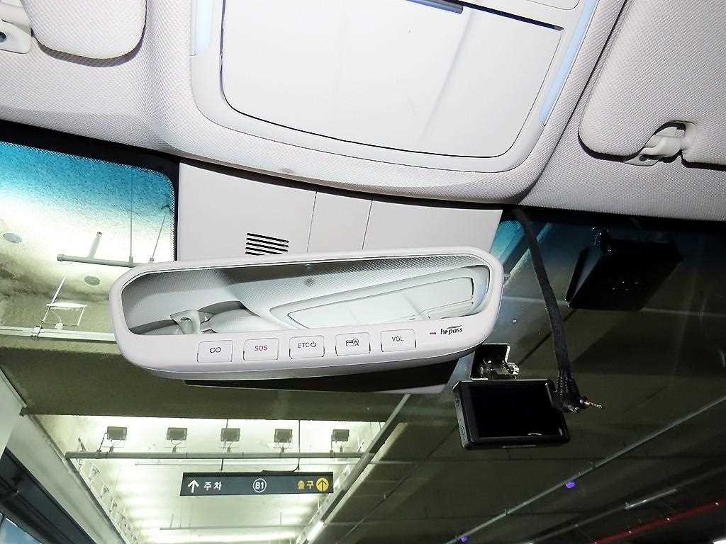 제네시스 G70 더 뉴 G70 가솔린 2.0T 2WD 이미지 13