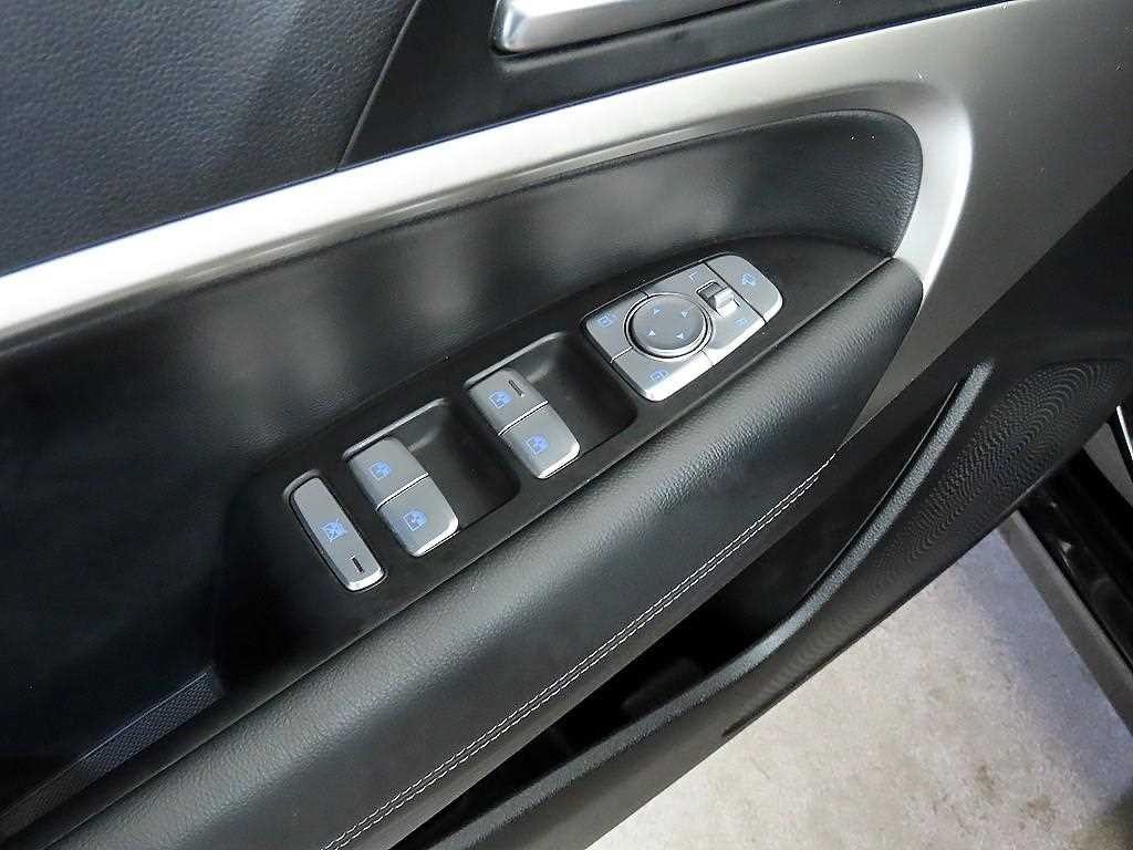 제네시스 G70 더 뉴 G70 가솔린 2.0T 2WD 이미지 15