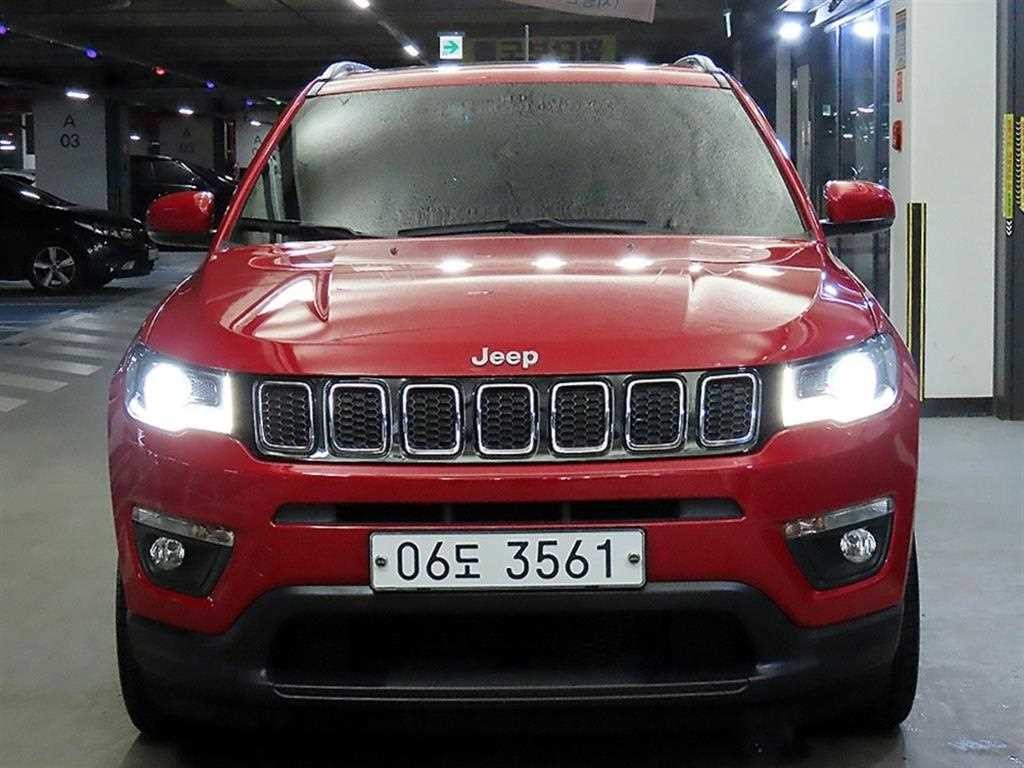 지프 컴패스 컴패스 2세대 2.4 AWD 론지튜드 이미지 2