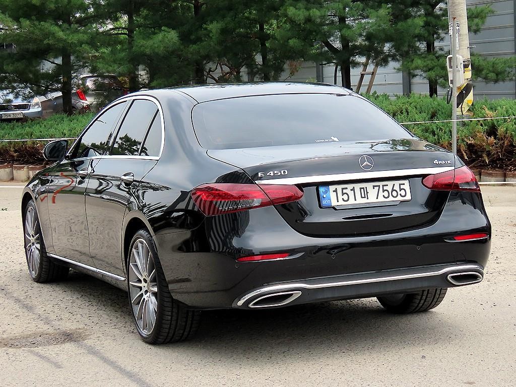 벤츠 E 클래스 E-클래스 W213 E450 4MATIC 익스클루시브 이미지 3