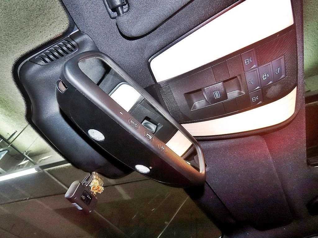 벤츠 E 클래스 E-클래스 W212 E300 아방가르드 이미지 16