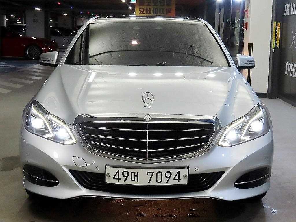 벤츠 E 클래스 E-클래스 W212 E300 아방가르드 이미지 2