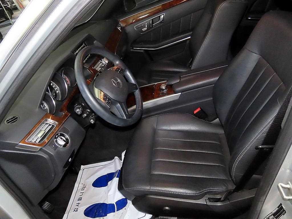 벤츠 E 클래스 E-클래스 W212 E300 아방가르드 이미지 6
