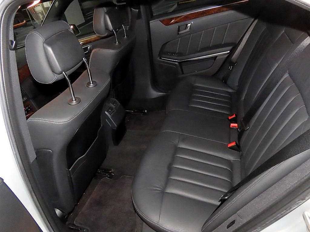 벤츠 E 클래스 E-클래스 W212 E300 아방가르드 이미지 7