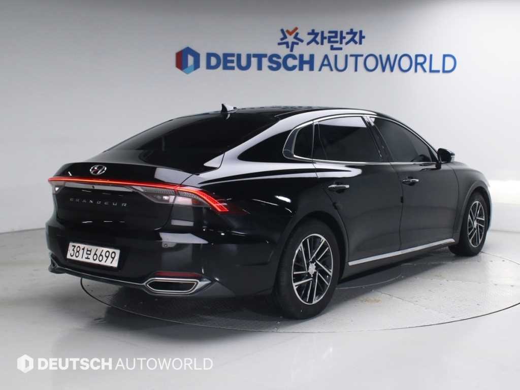 현대 그랜저 더 뉴 그랜저 IG 2.5 프리미엄 초이스 이미지 2
