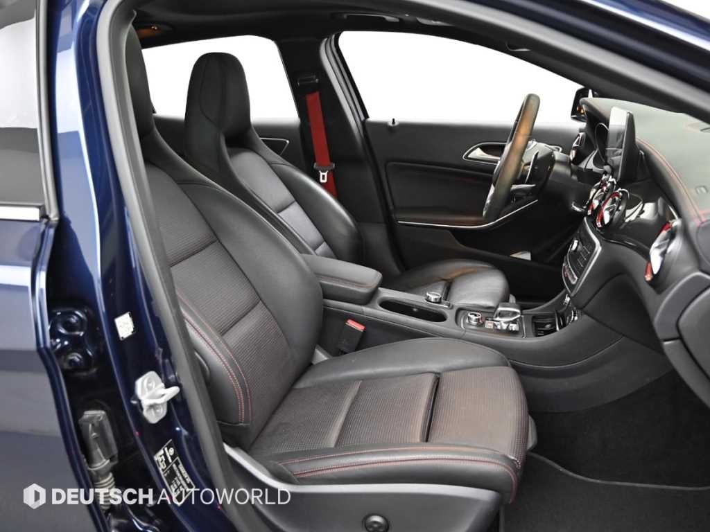 벤츠 GLA 클래스 GLA클래스 X156 GLA45 AMG 4MATIC 이미지 10