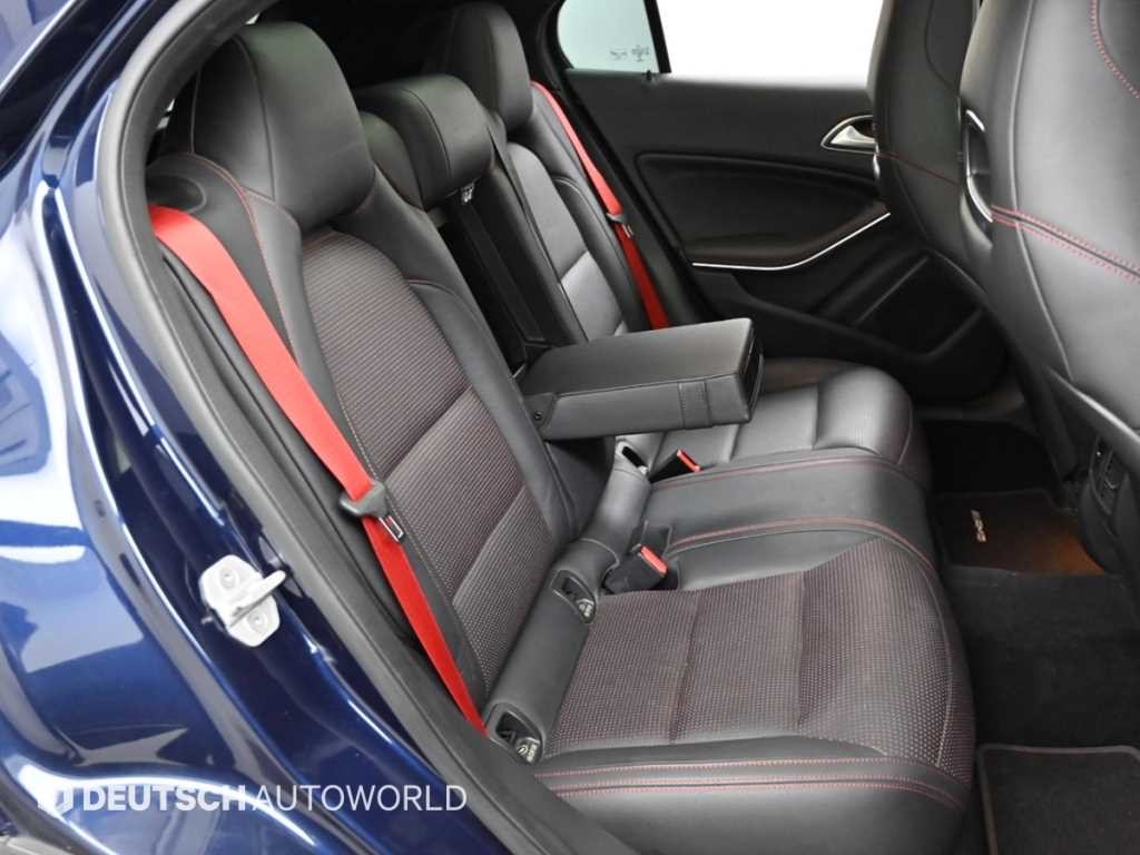 벤츠 GLA 클래스 GLA클래스 X156 GLA45 AMG 4MATIC 이미지 12