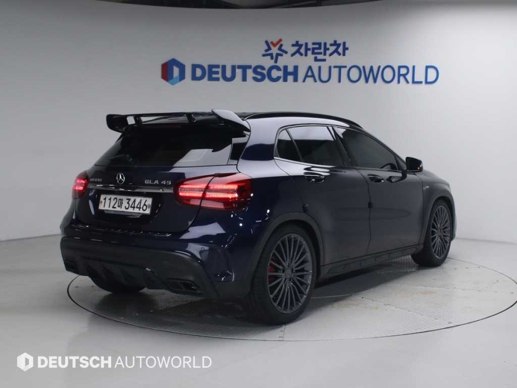 벤츠 GLA 클래스 GLA클래스 X156 GLA45 AMG 4MATIC 이미지 2